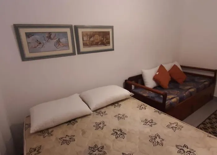Condominio a Beira Mar em Ubatuba